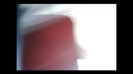 เด็กน่ารัก ดู วีดีโอ เอ็ ก fucks ผมสีน้ำตาลอย่างหนักจากด้านหลัง