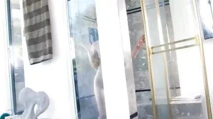 สาวเซ็กซี่มีบั้นท้ายที่ใหญ่และเนียนมาก วีดีโอ โชว์ หี
