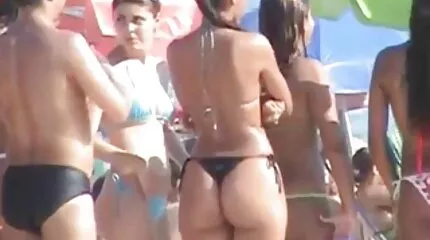 การช่วยตัวเอง busty BBW กำลังได้รับแรงผลักดันมากขึ้นเรื่อย ๆ วีดีโอ โป๊ ออนไลน์