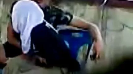 นรีแพทย์คาซัคตื่นเต้น วีดีโอ โปะ fucks ในสำนักงาน